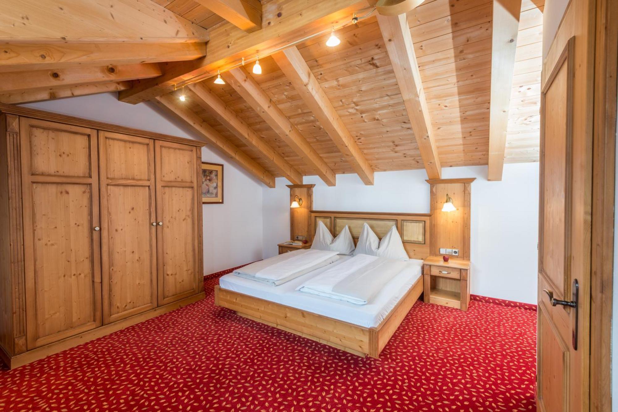 Hotel Almschloessl & Schrotteralm Obertauern Szoba fotó